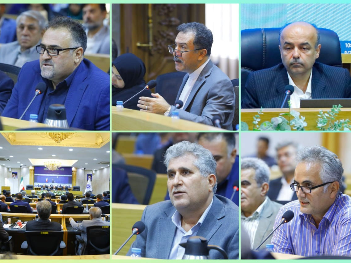 شنبه سی ویکم مرداد ماه، نشست یکصدو بیست وچهارم شورای گفت وگوی دولت وبخش خصوصی استان قزوین به ریاست دکترنوذری استاندار قزوین وباحضور آقایان مهندس عبدیان رئیس اتاق بازرگانی قزوین و دبیر شورای گفت وگو، رحمانی رئیس سازمان مدیریت وبرنامه ریزی استان، اعضای هیات رئیسه، هیات نمایندگان ودبیر اجرایی اتاق،مدیران ارشد اقتصادی استان، نمایندگان بخش خصوصی درشورای گفت وگو و جمعی از اهالی رسانه های استان درسالن وکیل التجار پارلمان بخش خصوصی استان تشکیل شد.عکس کمکی شماره6