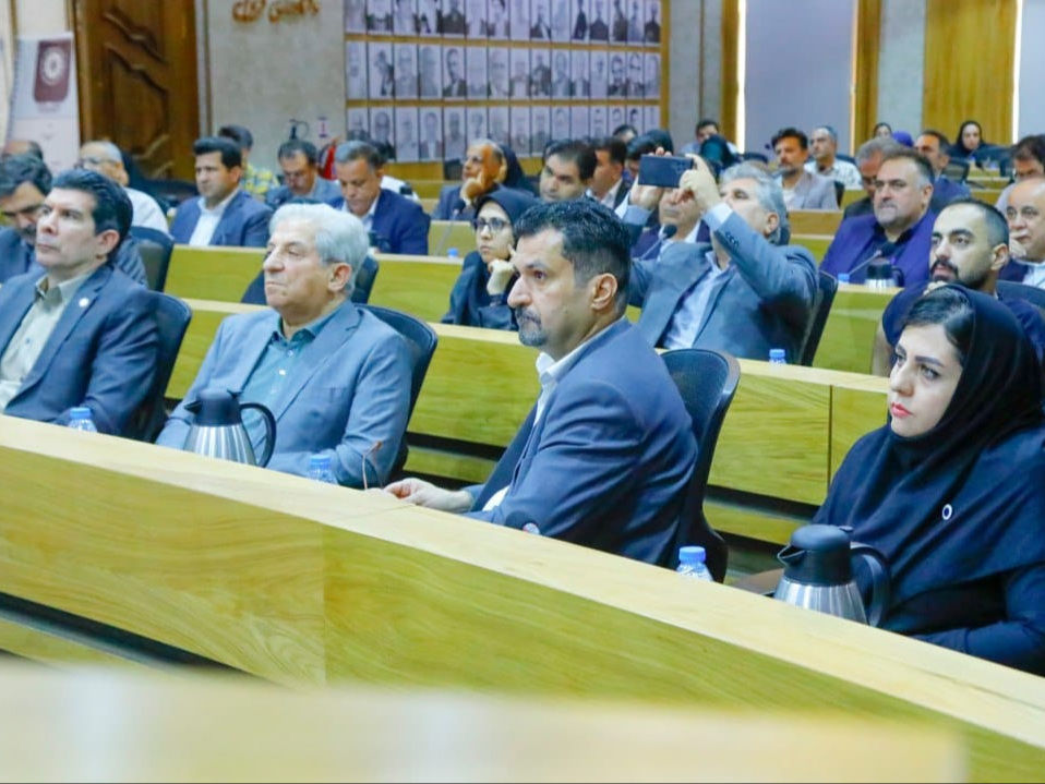 برگزاری صد و بیست و چهارمین جلسه شورای گفت‌و‌گوی دولت و بخش خصوصی استان قزوین - عکس کمکی شماره 9