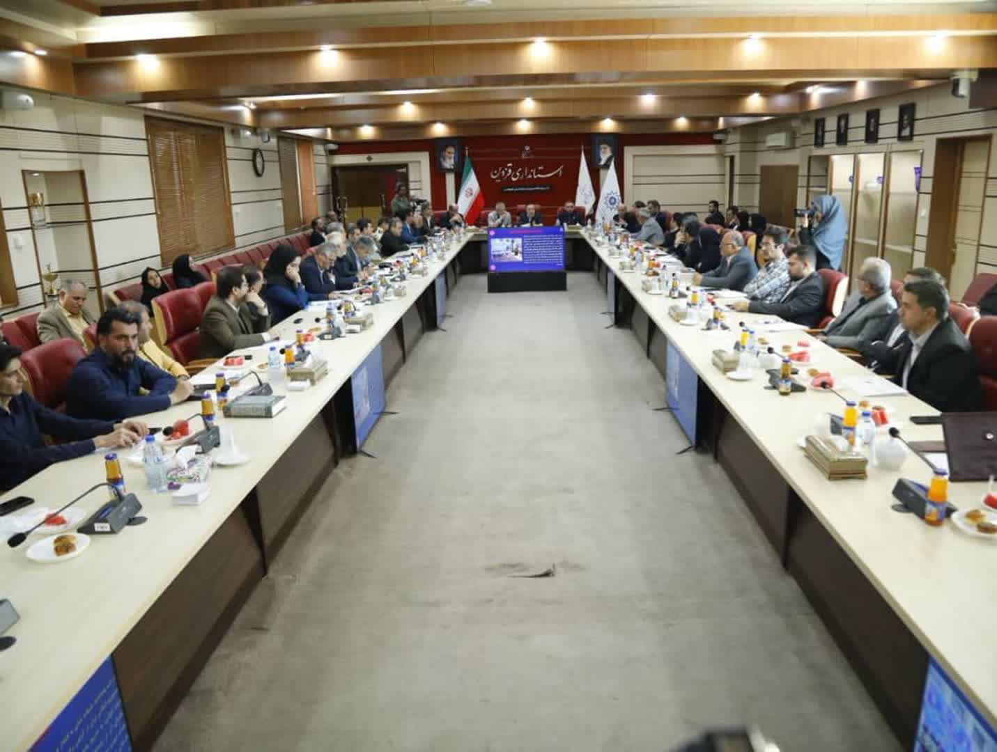 نود ونهمین شورای گفت وگوی دولت وبخش خصوصی استان قزوینعکس کمکی شماره1