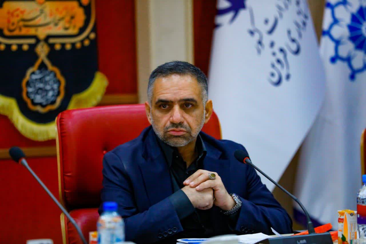 دکتر نوذری استاندار قزوین:
تولید شیلات در استان قزوین باید به۳۰ هزار تن برسد.
عکس کمکی شماره2