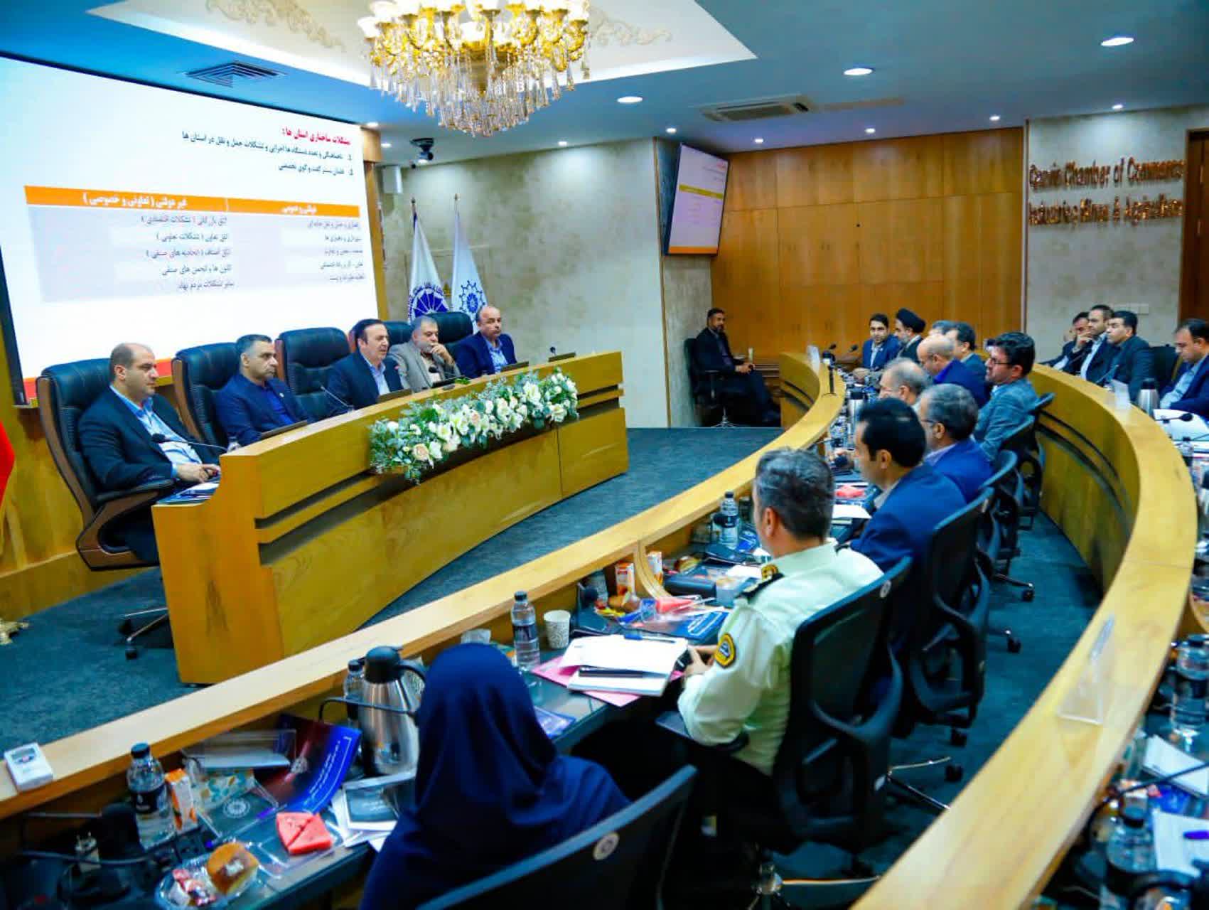 صدوسومین شورای گفت وگوی دولت وبخش خصوصی استان دراتاق بازرگانی قزوین برگزارشد.عکس کمکی شماره 10