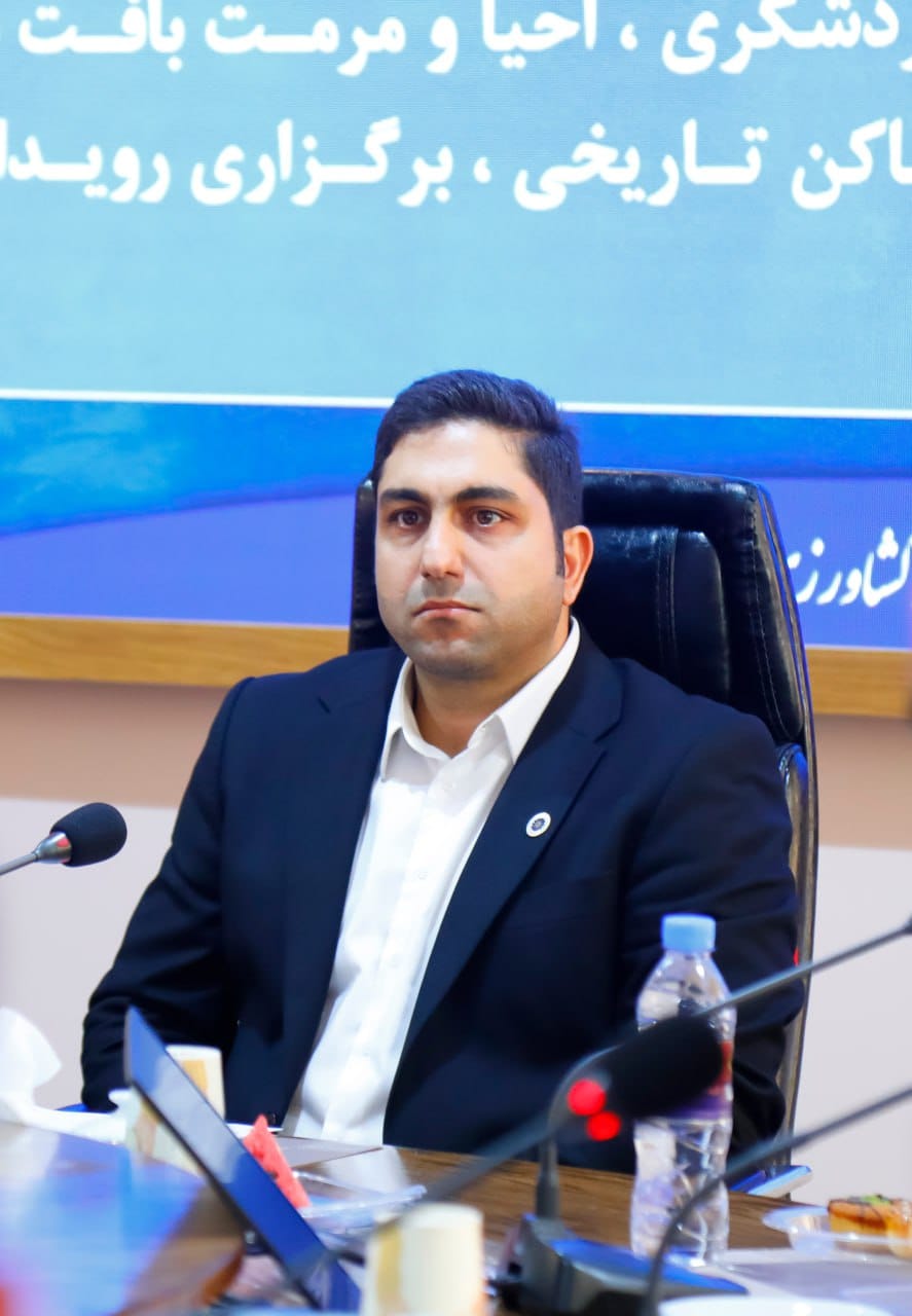 بررسی راهکار اجرای دستورالعمل و بخشنامه ذیل ماده ۱۴۷ قانون مالیات های مستقیم و قبول هزینه کرد های اشخاص حقیقی و حقوقی در حوزه گردشگری با رویکرد توسعه گردشگری ، احیا و مرمت بافت های تاریخی ، بازگشایی و بهره برداری از اماکن تاریخی ، برگزاری رویدادها و آئین های ملی و مذهبیعکس کمکی شماره3