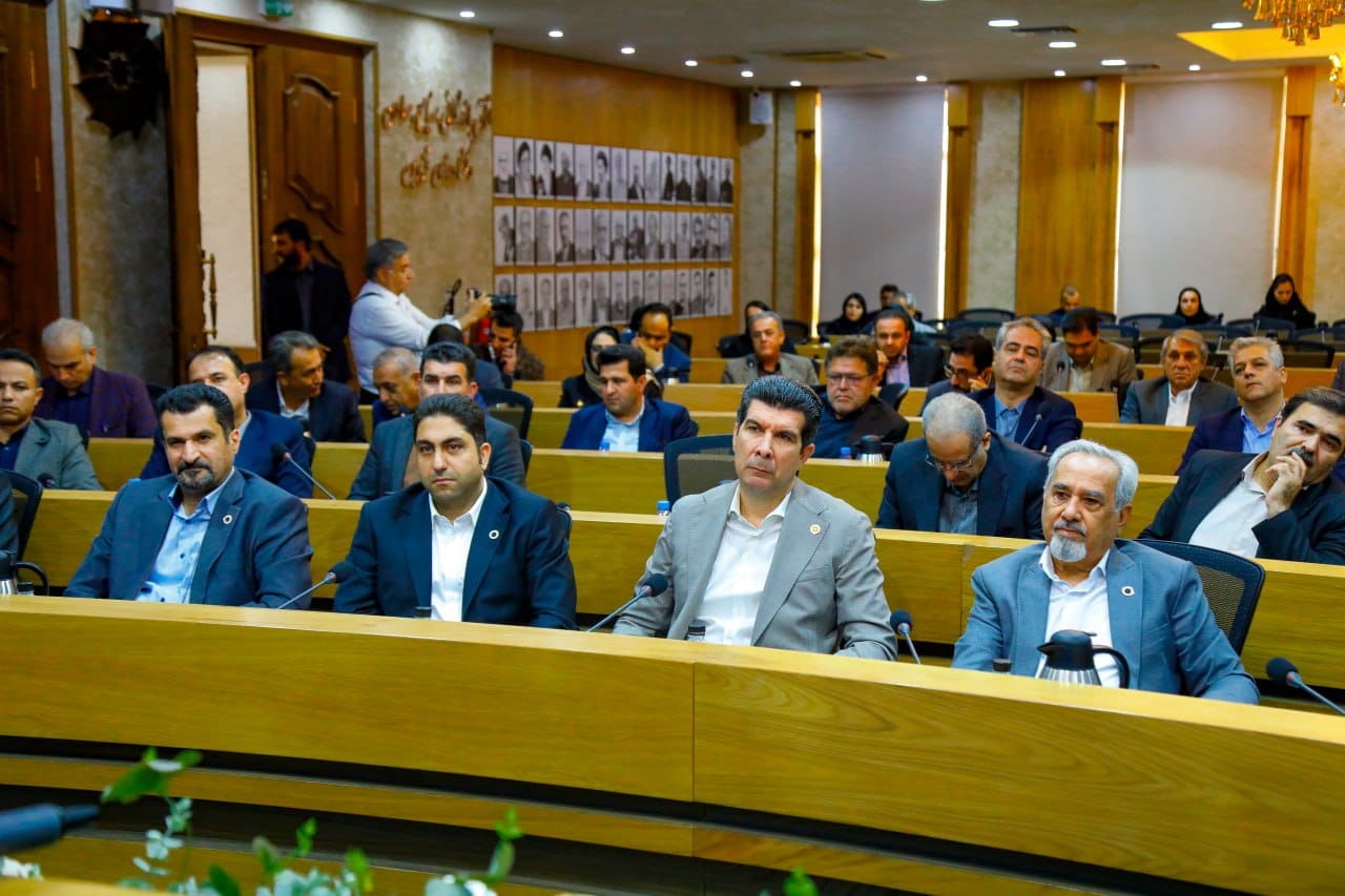 سه مصوبه مهم حوزه گردشگری همزمان باروز جهانی جهانگردی و گردشگری  درنشست امروز شورای گفت وگوی استان به تصویب رسید.عکس کمکی شماره2