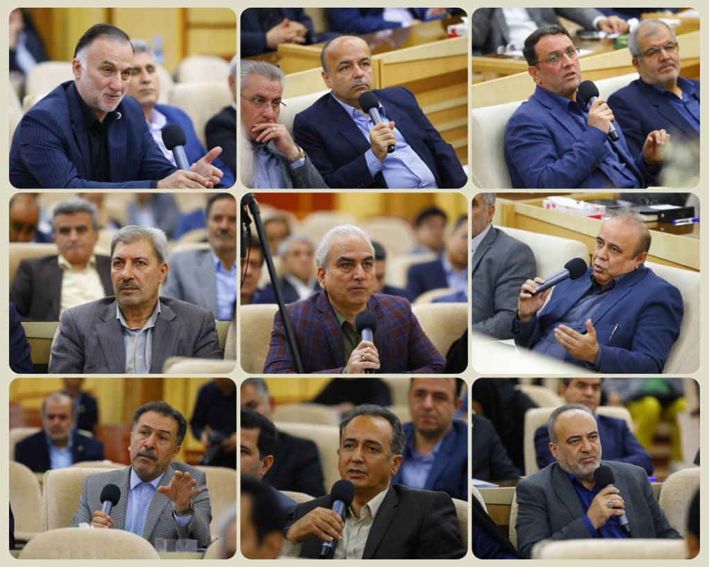 صبح روز شنبه به تاریخ 03/08/1404 جلسه ۱۰۷شورای گفت وگوی دولت وبخش خصوصی استان قزوین به ریاست دکترنوذری استاندار، و باحضور آقایان مهندس عبدیان رئیس اتاق بازرگانی قزوین ،صفی خانی معاون هماهنگی امور اقتصادی استاندار درسالن اجتماعات استانداری قزوین برگزار گردید.عکس کمکی شماره4