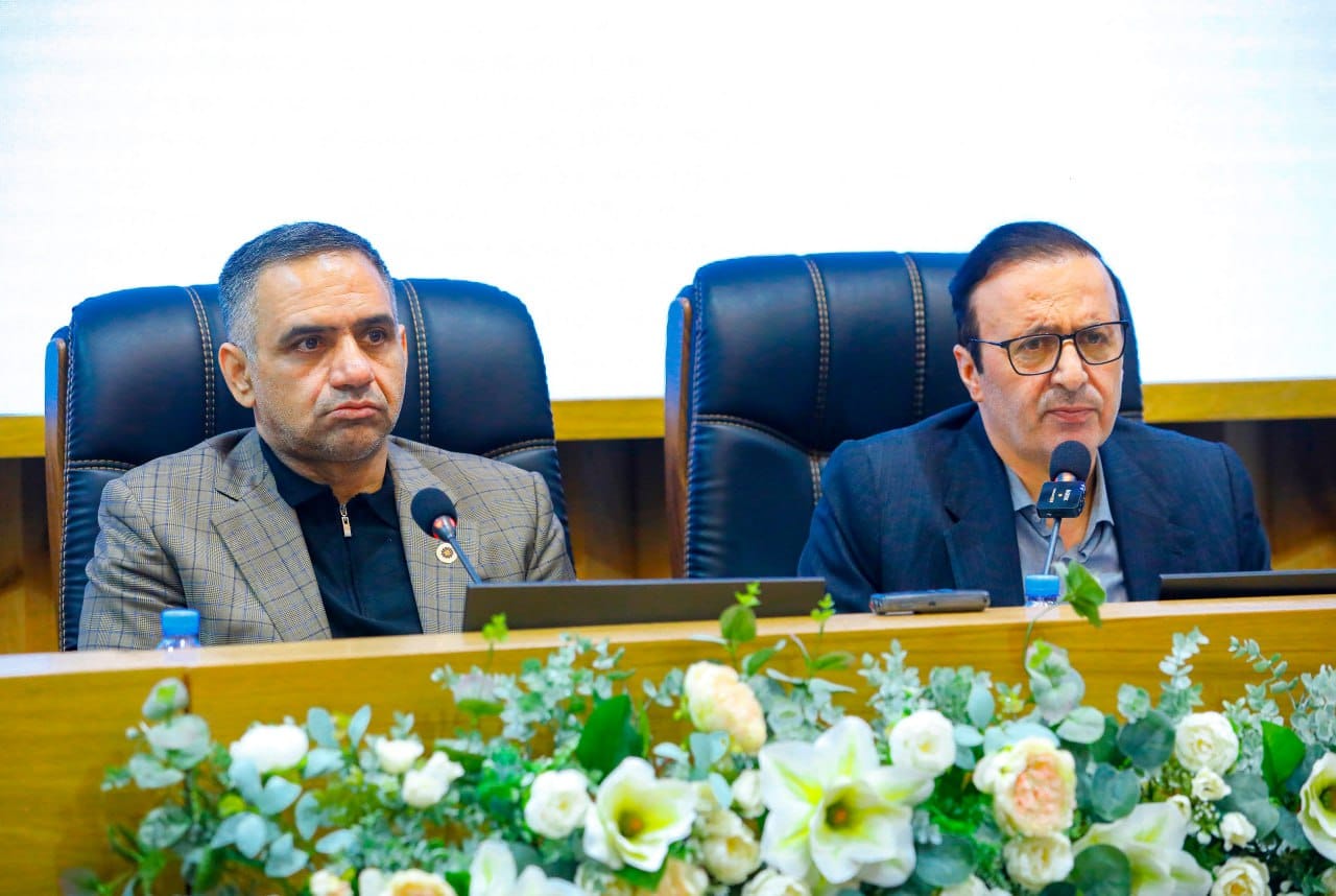 سه موضوع معافیت عوارض واحدهای گردشگری استان قزوین،تصمیم گیری رفع مشکلات تعاونی مسکن فرش اکباتان در خصوص قطعات فاقد معبرو همچنین چگونگی رفع تعارضات در نحوه محاسبه حق بیمه پرسنل پیمانکاران در دفاتر و کارگاه های ساختمانی و اخذ مفاصا حساب موردبررسی قرارگرفت.عکس کمکی شماره3