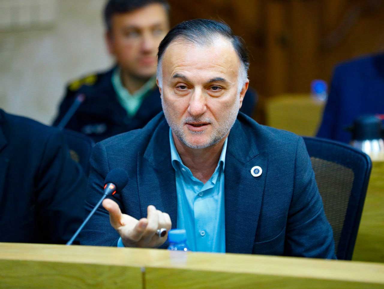 استاندار قزوین در صدویکمین شورای گفت و‌گوی دولت و بخش خصوصی استان :
مسئول ومتولی دیپلماسی اقتصادی استان، اتاق بازرگانی قزوین است.
عکس کمکی شماره6